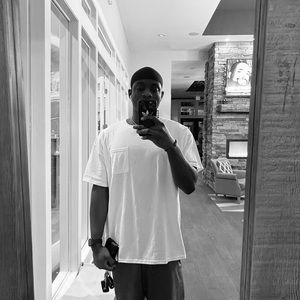 Meet your Posher, Oyedeji